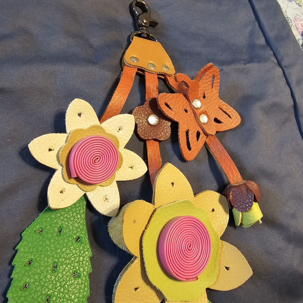 Colorful Floral Keychain Accessory - Picture 3 of 5